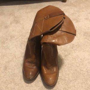 Good condition nice boots